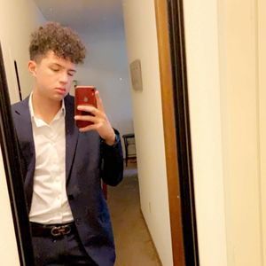 Meet your Posher, Juan